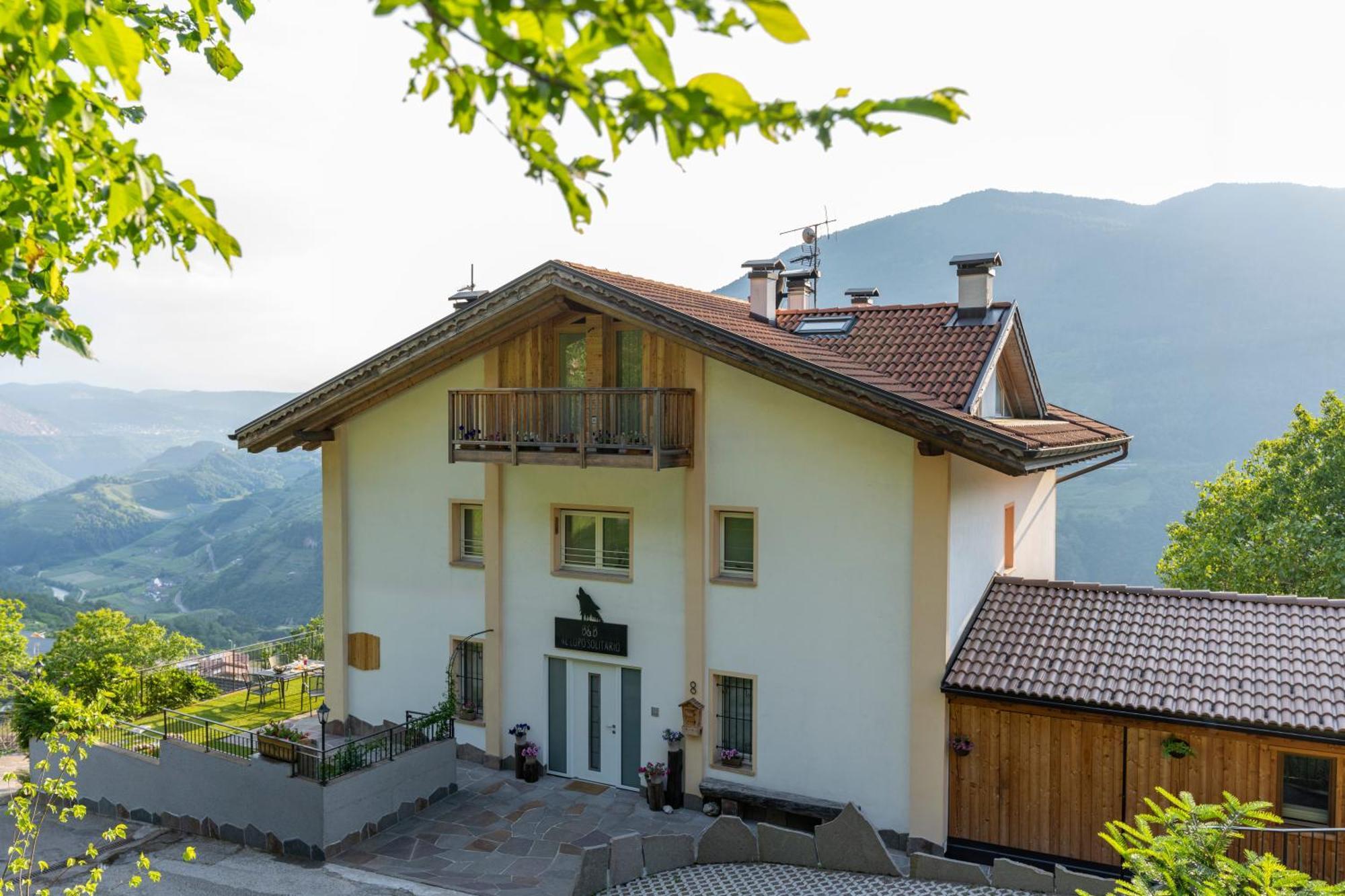 B&B Al Lupo Solitario セゴンツァーノ エクステリア 写真